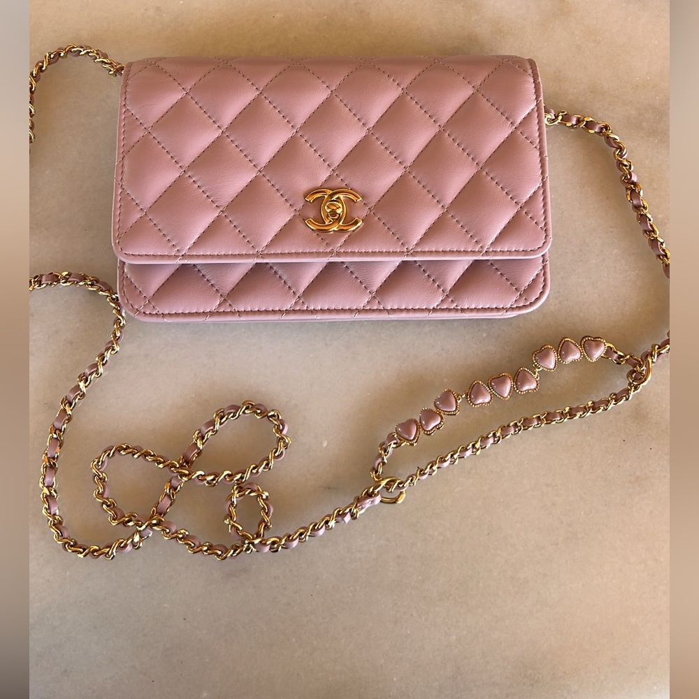 Chanel Blush Quilted Crossbody Bag with Gold Chain
